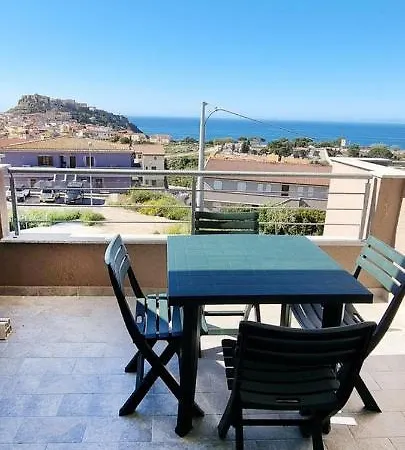 Il Tramonto Apartment *